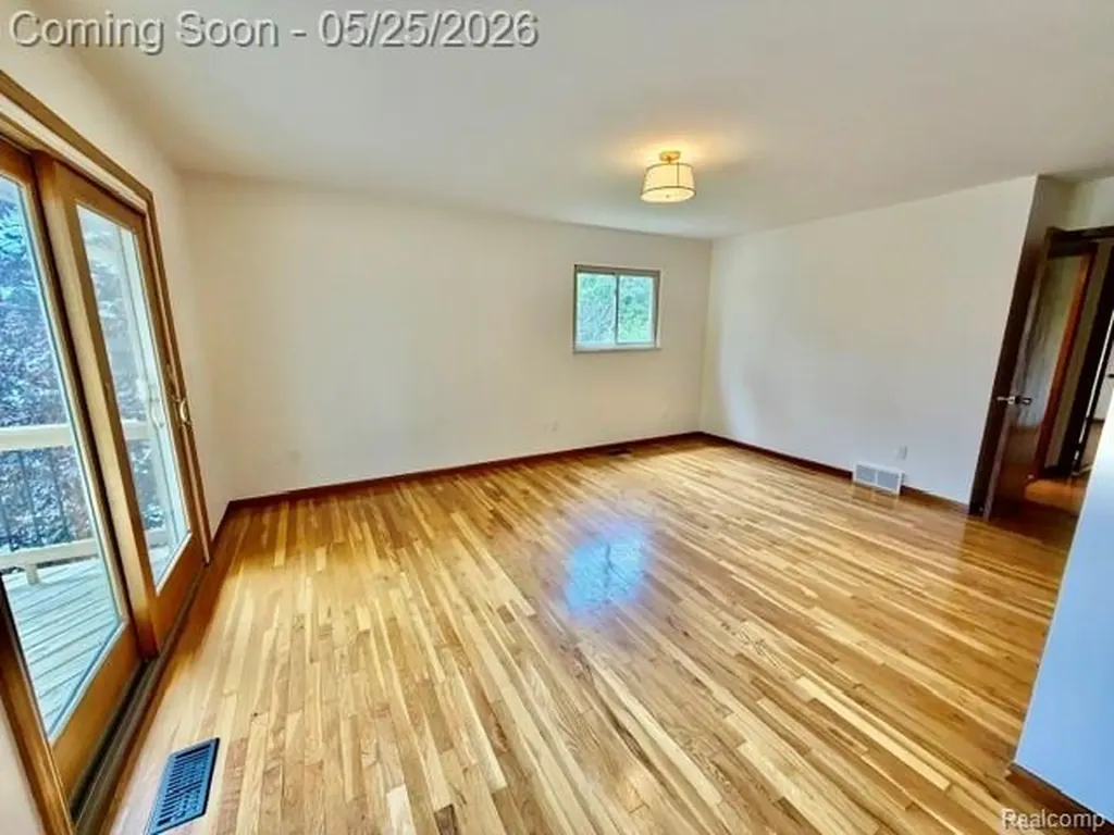 3817 Lake Lapeer Drive Elba Township MI 48455