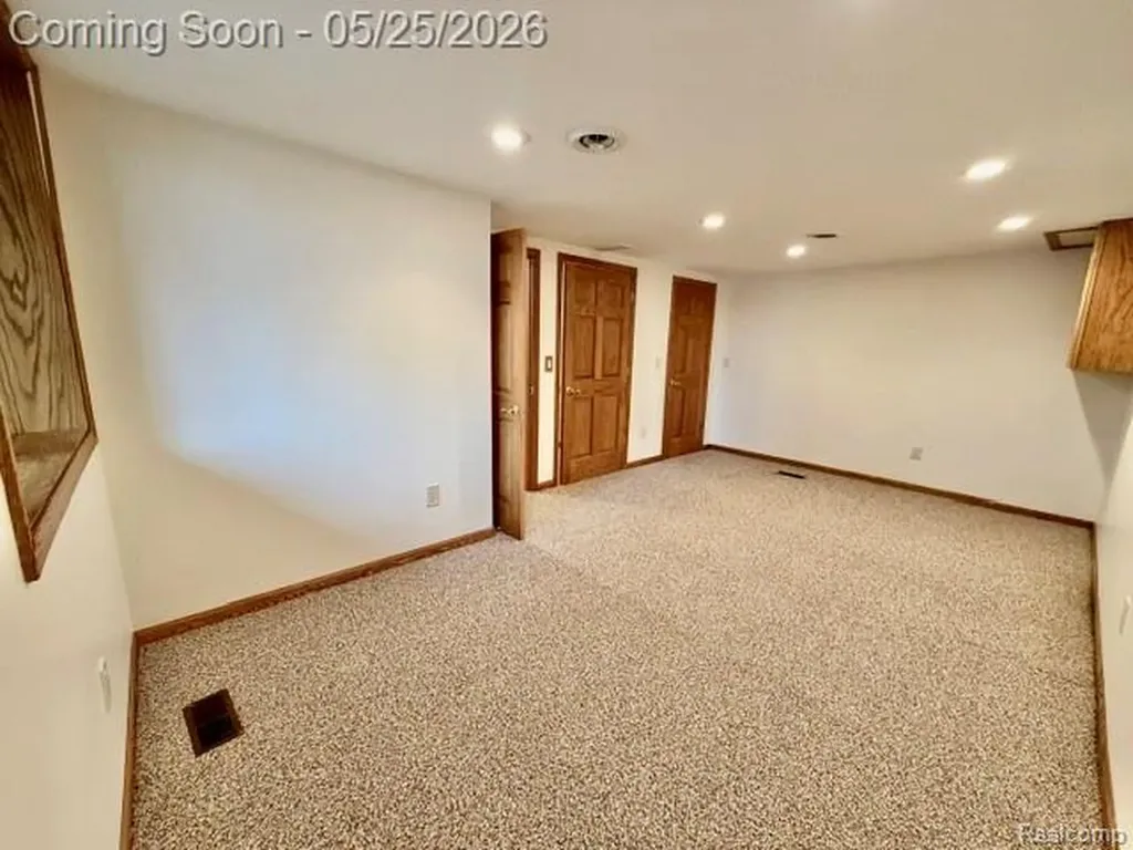 3817 Lake Lapeer Drive Elba Township MI 48455