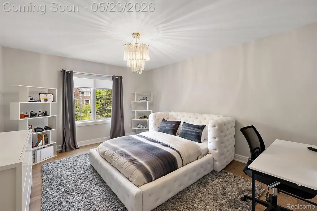 4345 Spruce Hill Lane Bloomfield Charter Township MI 48301
