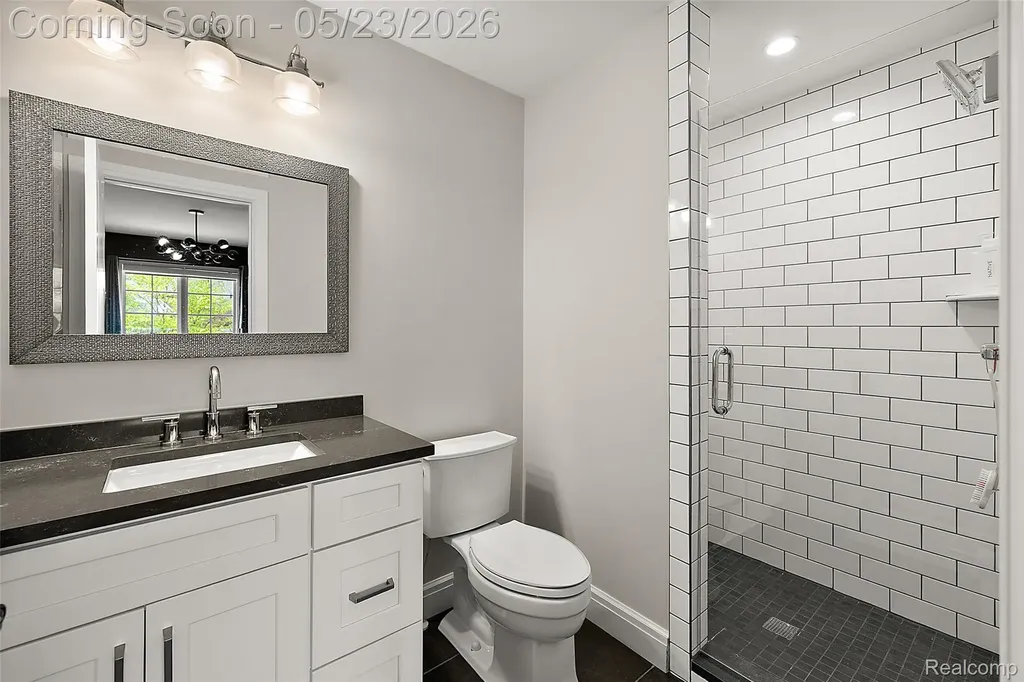 4345 Spruce Hill Lane Bloomfield Charter Township MI 48301