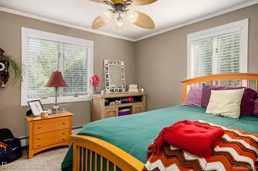 35238 Moravian Drive Sterling Heights City MI 48312