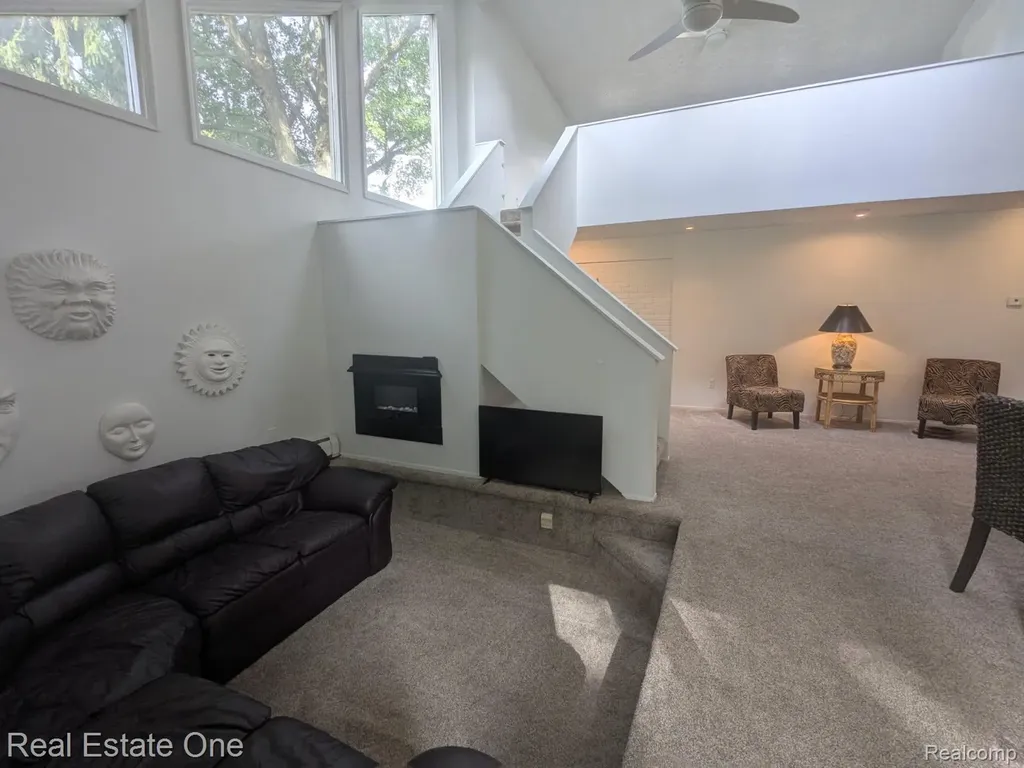 35238 Moravian Drive Sterling Heights City MI 48312