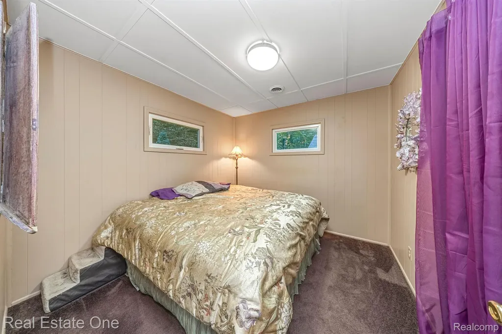 200 E Canyon Drive Milford Charter Township MI 48380