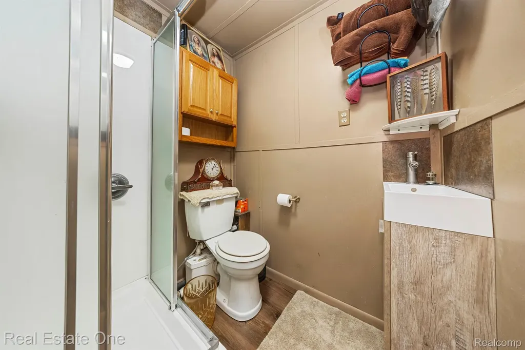 200 E Canyon Drive Milford Charter Township MI 48380