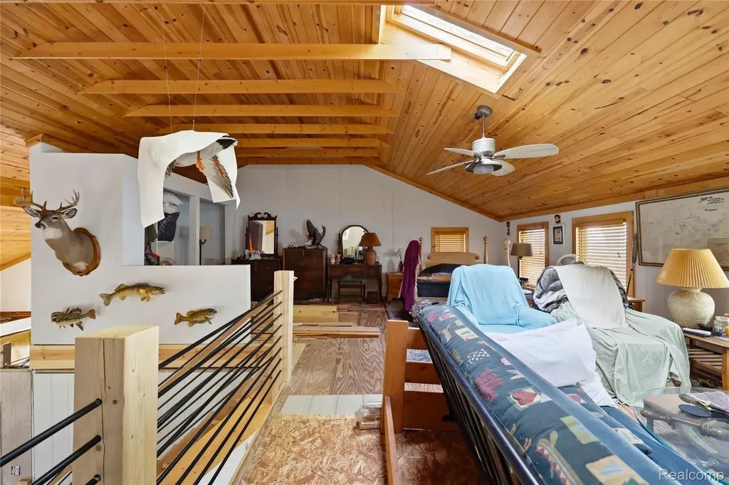 6556 Dickinson Island Clay Township MI 48001
