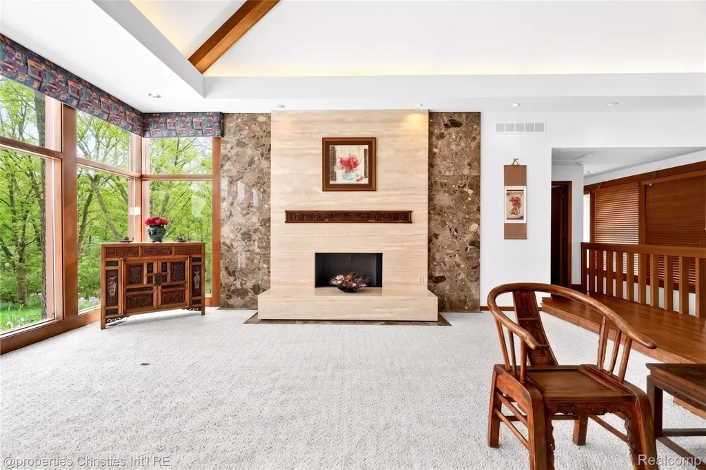 291 Barden Road Bloomfield Hills City MI 48304