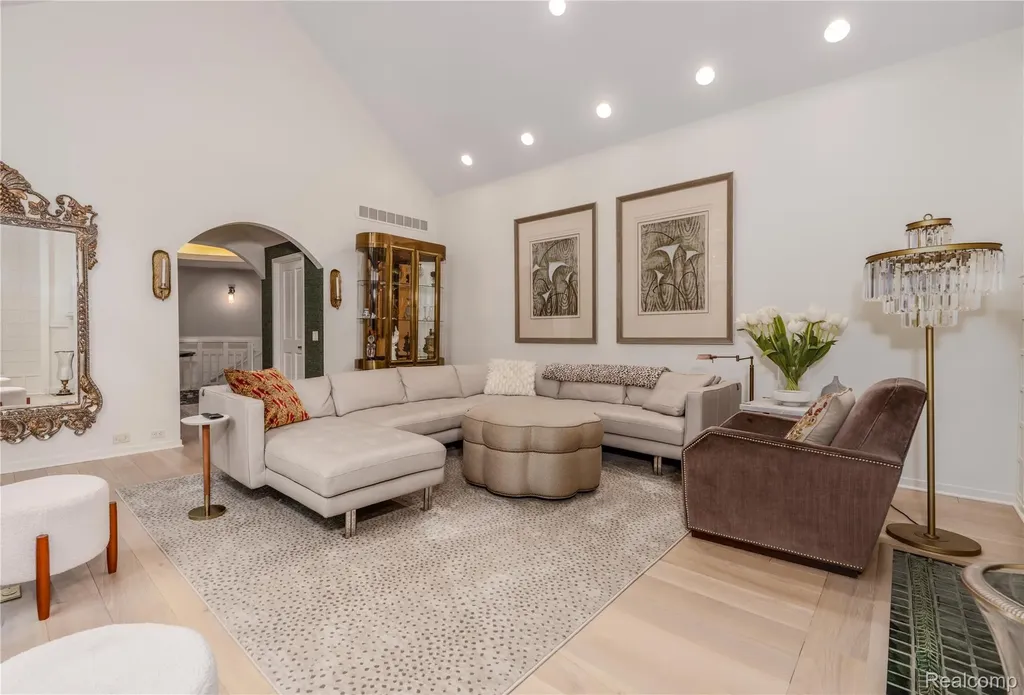 4054 Cranbrook Court Bloomfield Hills City MI 48301