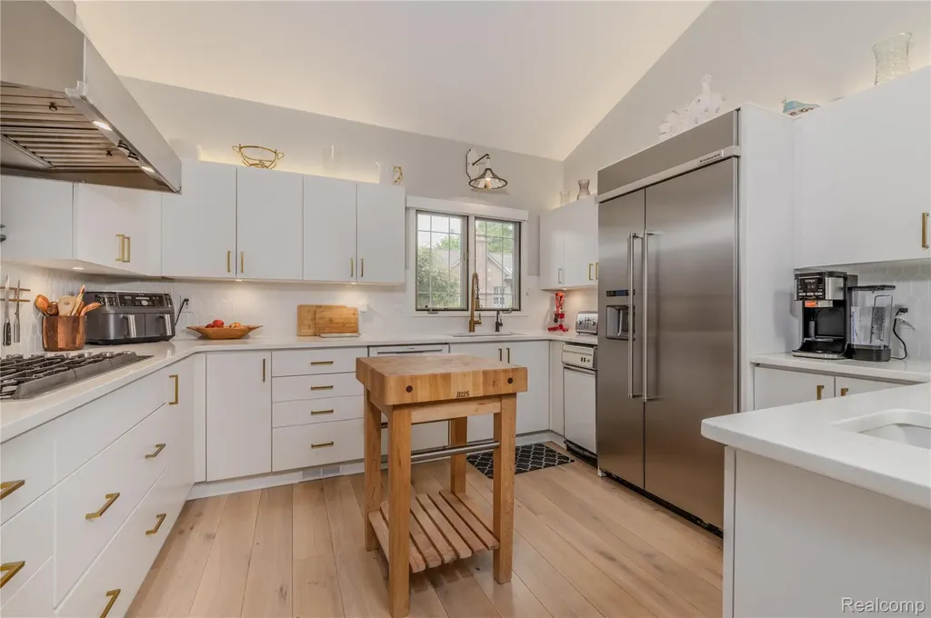 4054 Cranbrook Court Bloomfield Hills City MI 48301