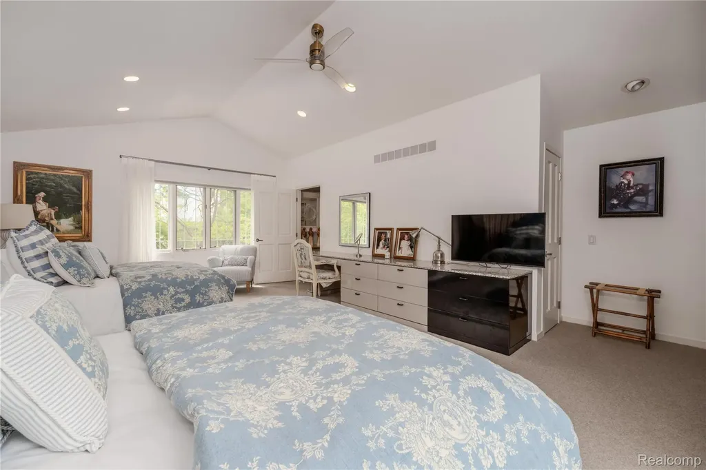 4054 Cranbrook Court Bloomfield Hills City MI 48301