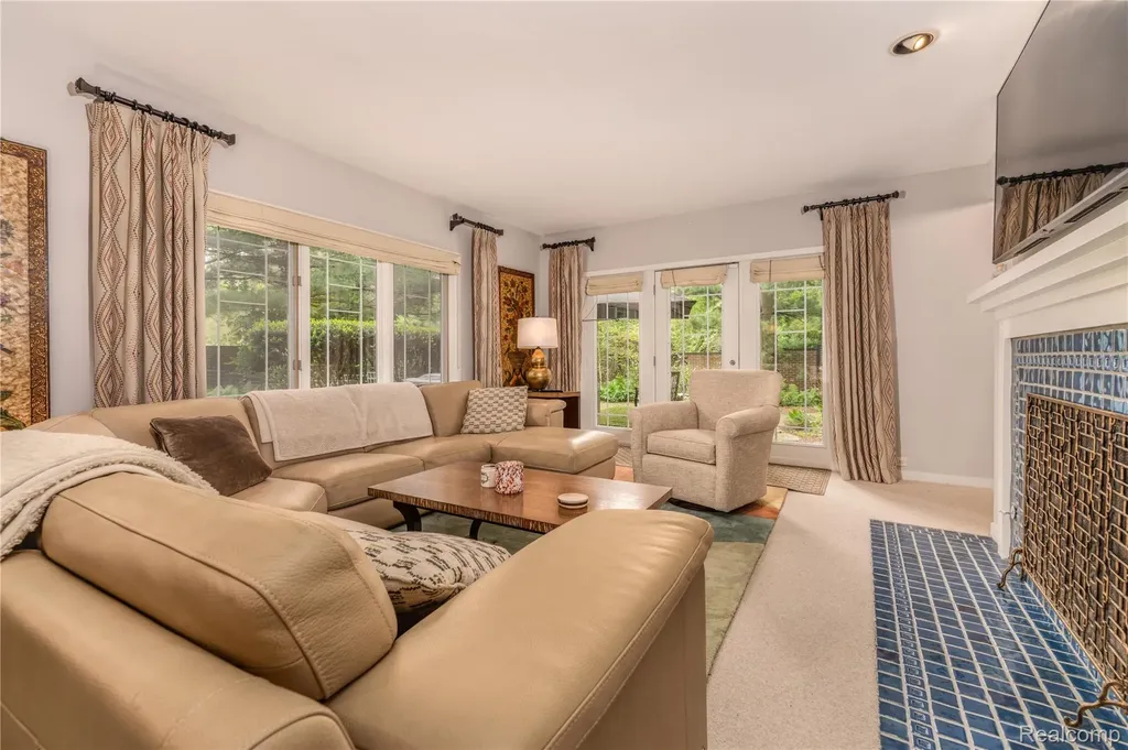 4054 Cranbrook Court Bloomfield Hills City MI 48301