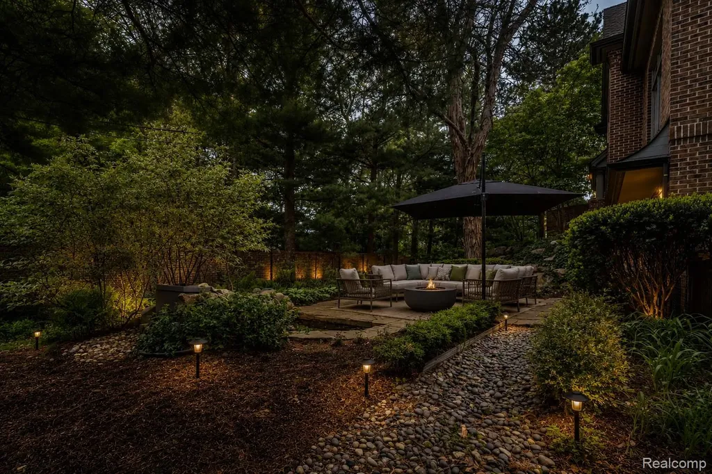 4054 Cranbrook Court Bloomfield Hills City MI 48301