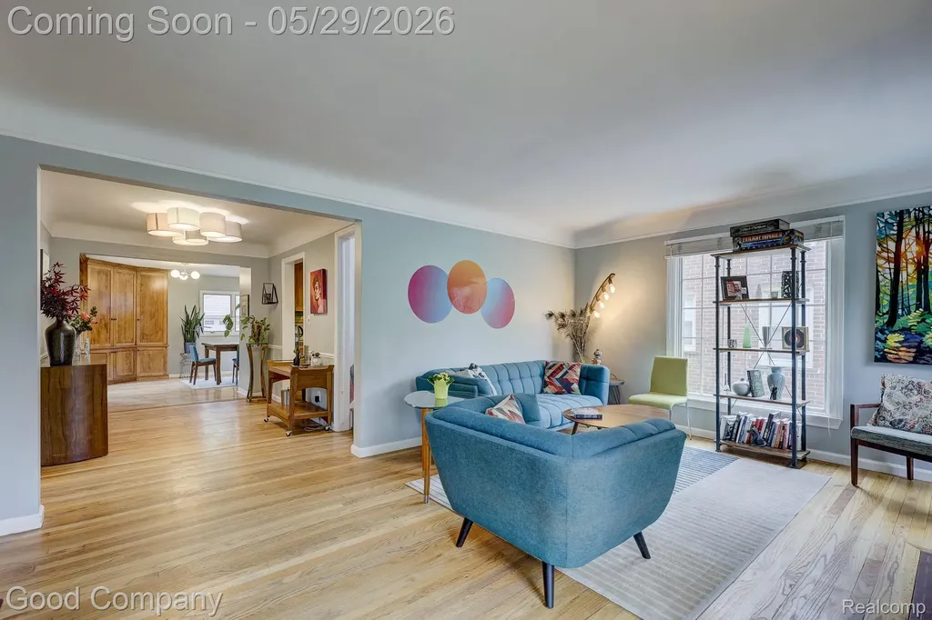 10074 Lincoln Drive Huntington Woods City MI 48070