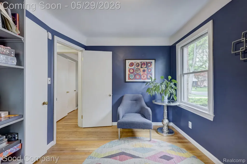 10074 Lincoln Drive Huntington Woods City MI 48070