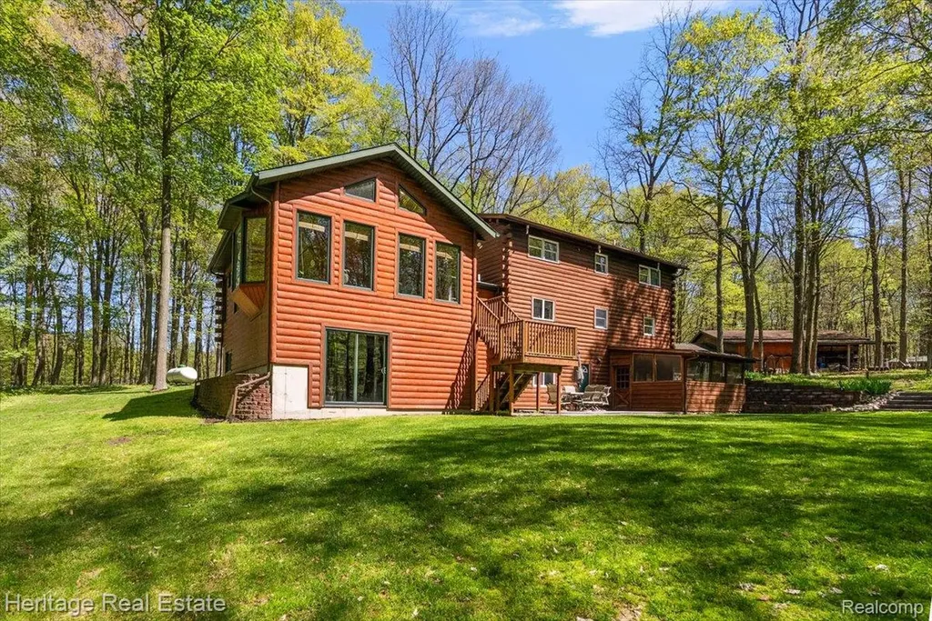 51323 County Road 215 Road Lawrence Township MI 49064