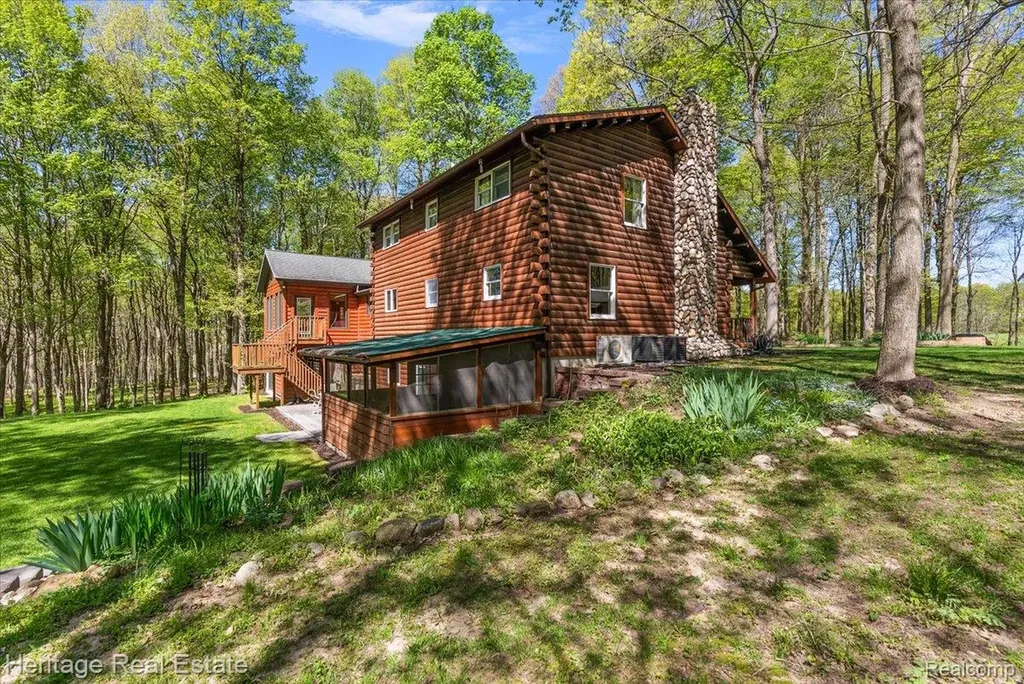 51323 County Road 215 Road Lawrence Township MI 49064