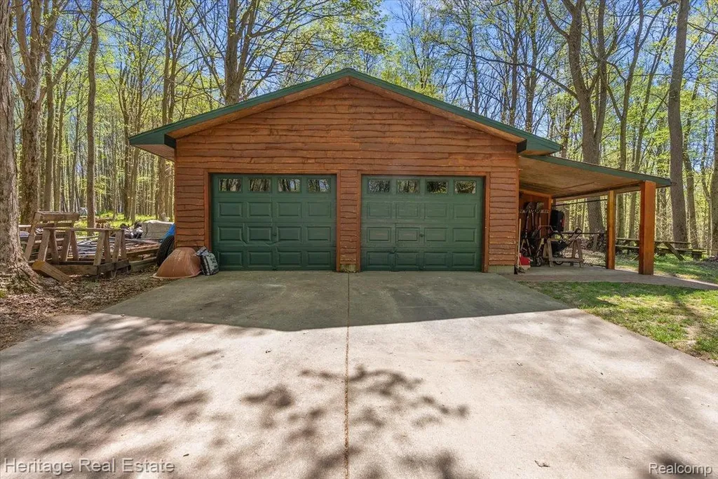 51323 County Road 215 Road Lawrence Township MI 49064