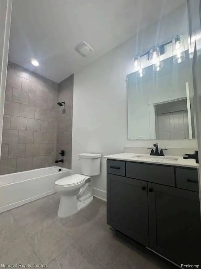6978 Colony Drive West Bloomfield Charter Township MI 48323