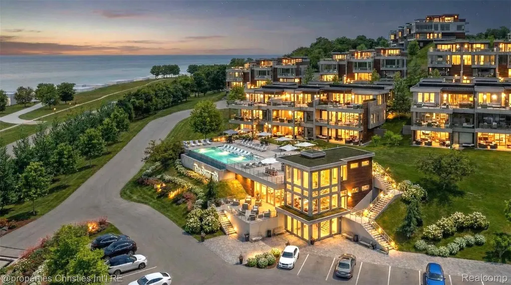 3575 Charlevoix Avenue Resort Township MI 49770