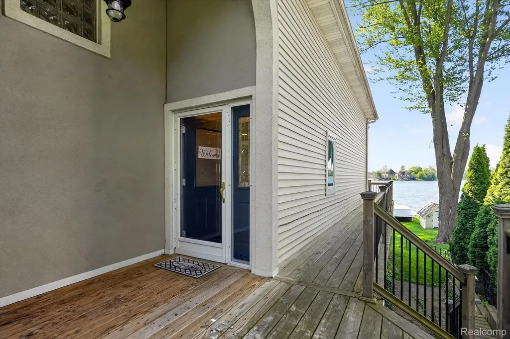 5025 Harp Drive Fenton Charter Township MI 48451