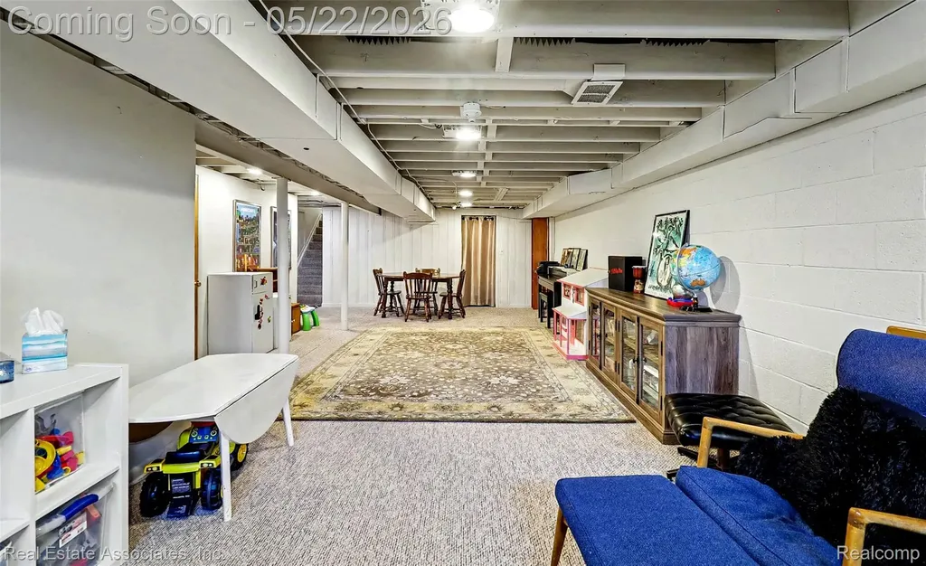 28442 Thorny Brae Road Farmington Hills City MI 48331