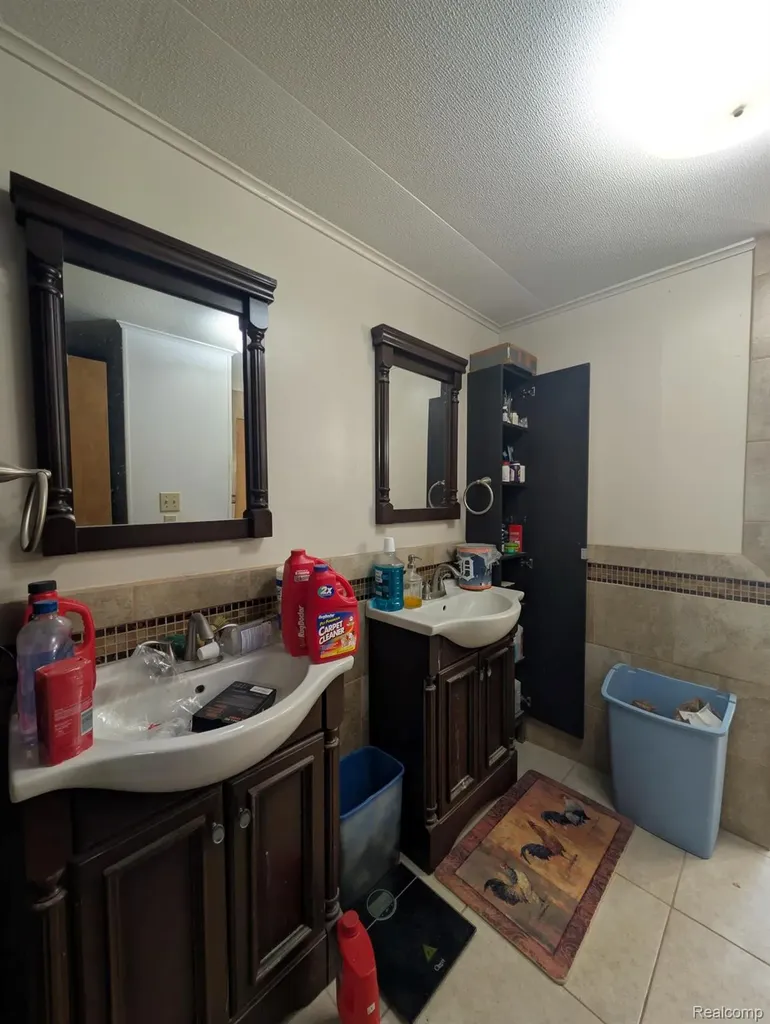 3629 Hawthorne Street Independence Charter Township MI 48348