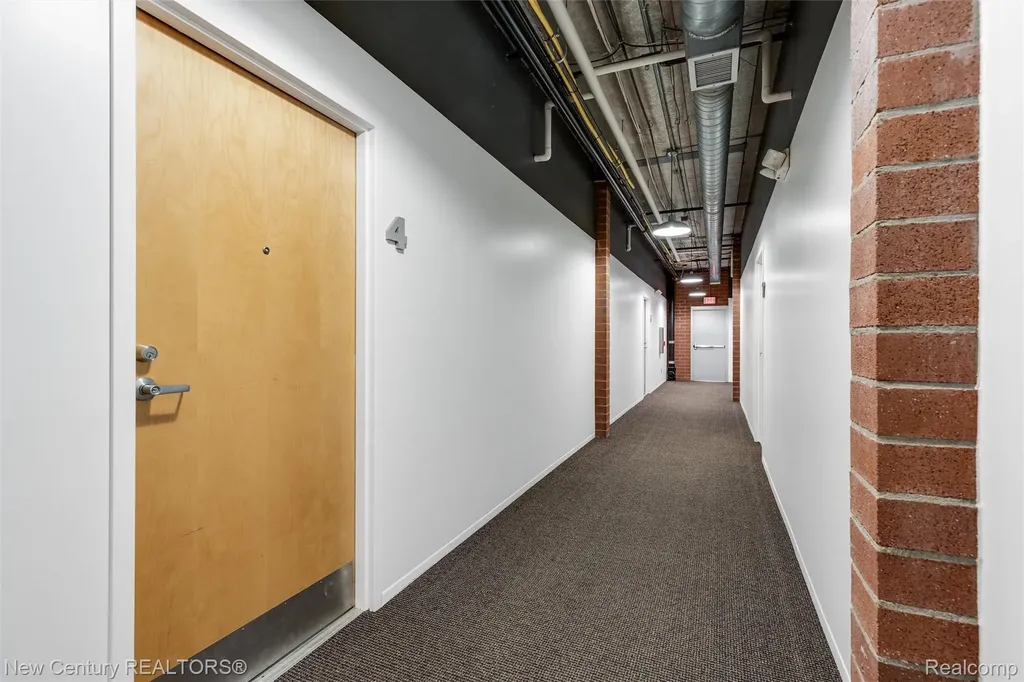 322 E Harrison Avenue Royal Oak City MI 48067