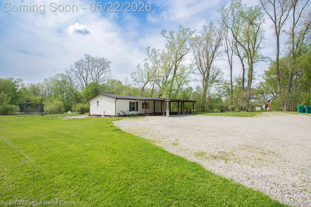 2189 Michigan Road Port Huron City MI 48060
