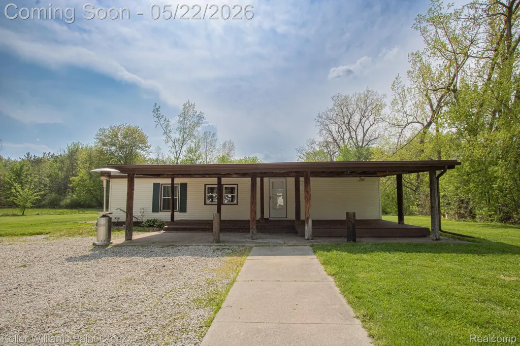 2189 Michigan Road Port Huron City MI 48060