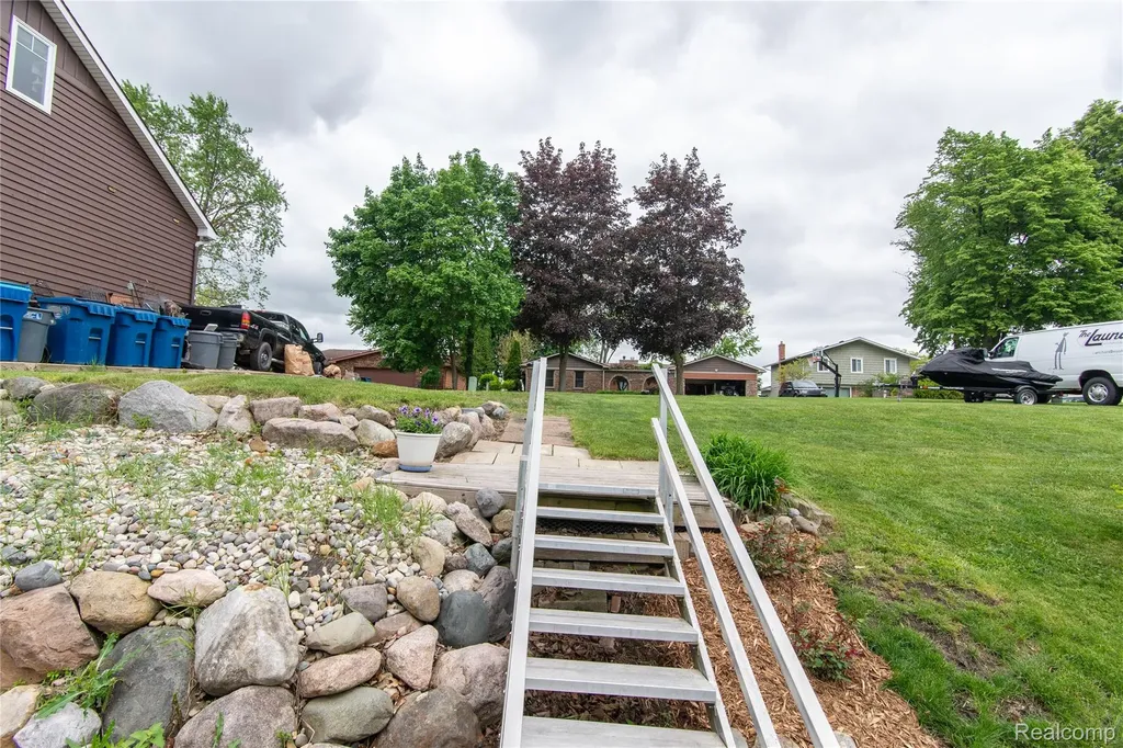 000 Wendell Drive Fenton Charter Township MI 48430
