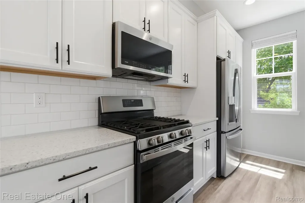 224 Sean Street Brighton City MI 48116
