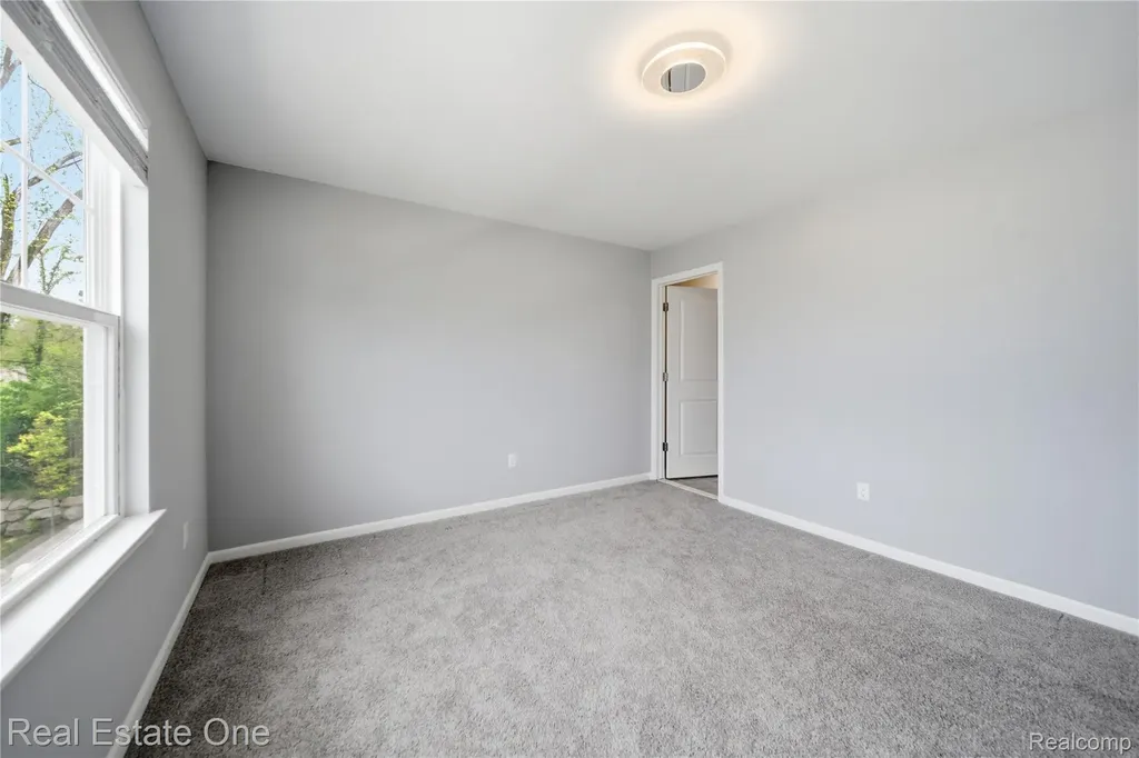 224 Sean Street Brighton City MI 48116