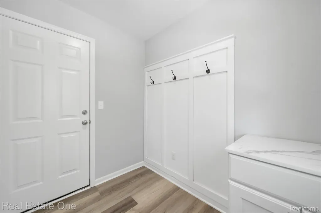 224 Sean Street Brighton City MI 48116