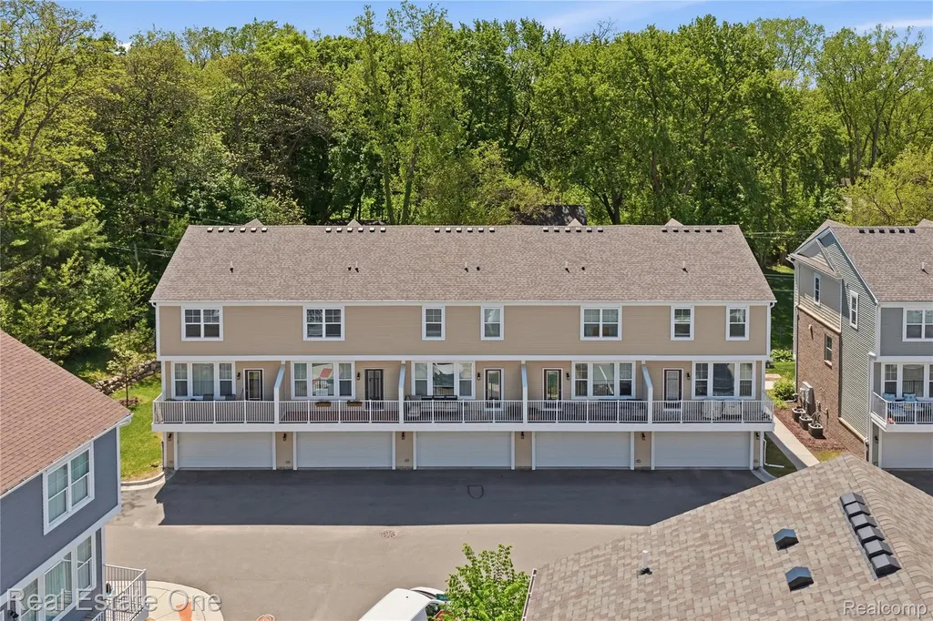 224 Sean Street Brighton City MI 48116