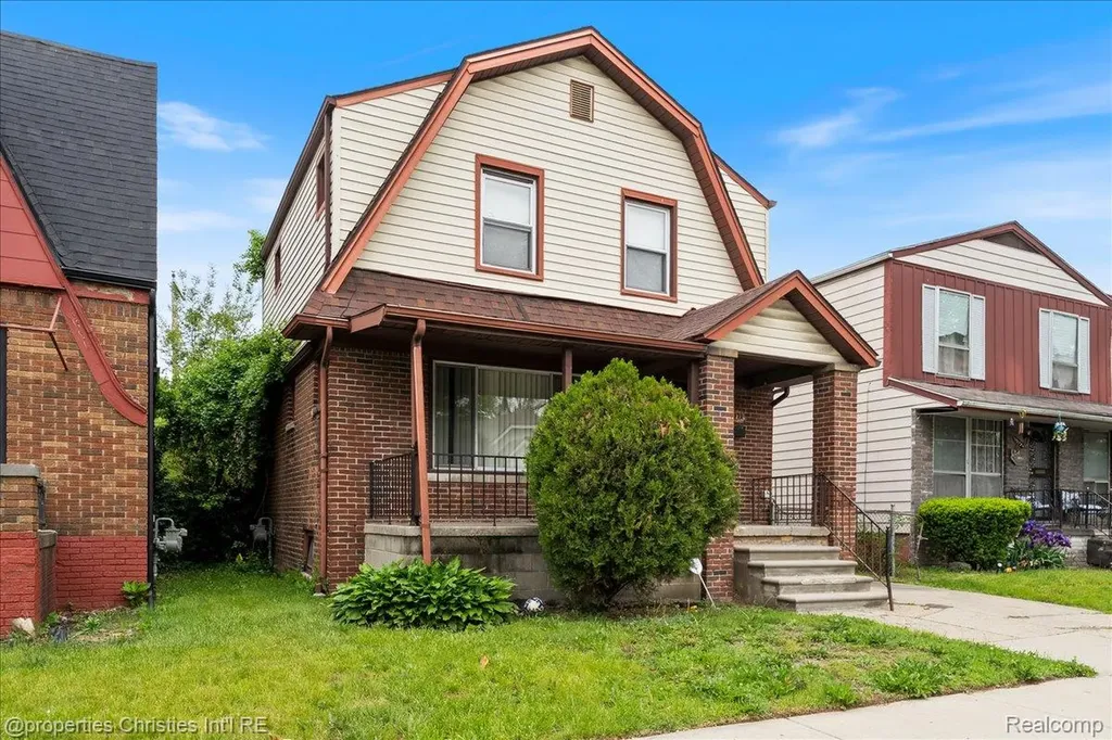 16171 Santa Rosa Drive Detroit City MI 48221