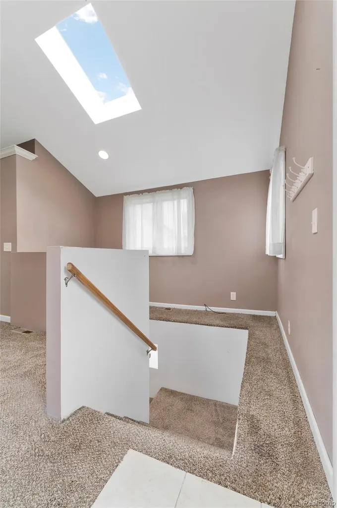 811 Miller Road Orion Charter Township MI 48362