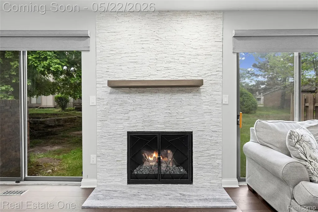 5345 Wright Way W West Bloomfield Charter Township MI 48322