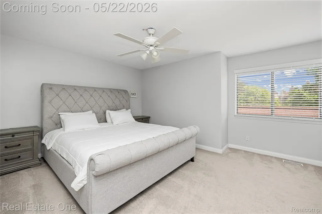 5345 Wright Way W West Bloomfield Charter Township MI 48322