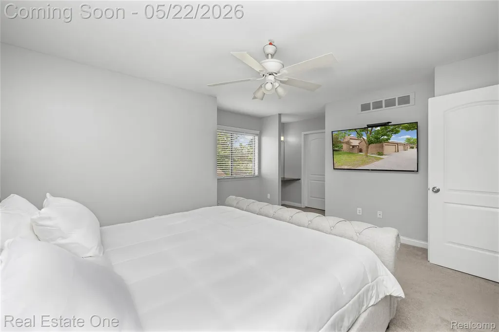 5345 Wright Way W West Bloomfield Charter Township MI 48322