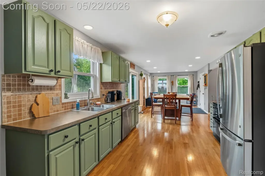 542 Tracey Lane Brighton Township MI 48114