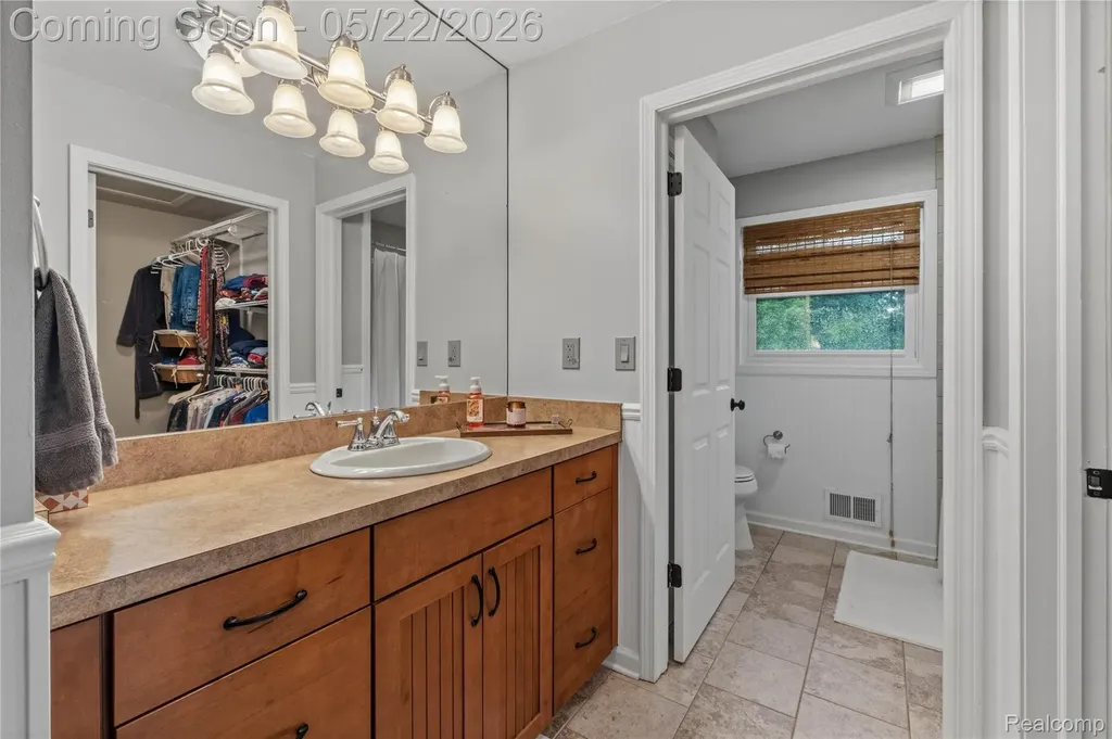 542 Tracey Lane Brighton Township MI 48114