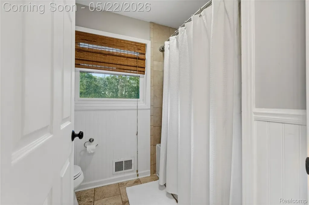 542 Tracey Lane Brighton Township MI 48114