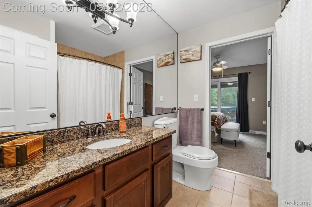 542 Tracey Lane Brighton Township MI 48114