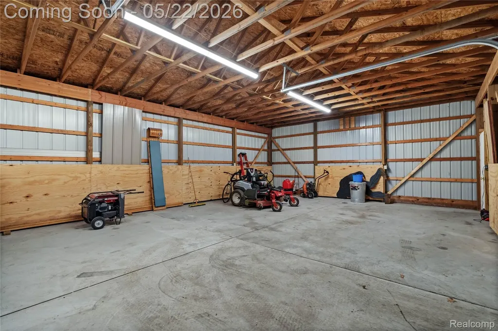 542 Tracey Lane Brighton Township MI 48114