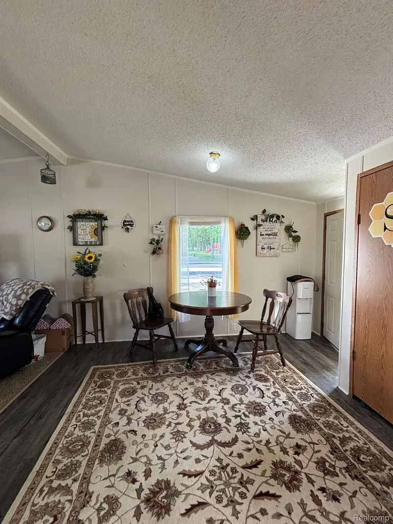 4101 Lot #601 S Sheridan Lennon Village MI 48449