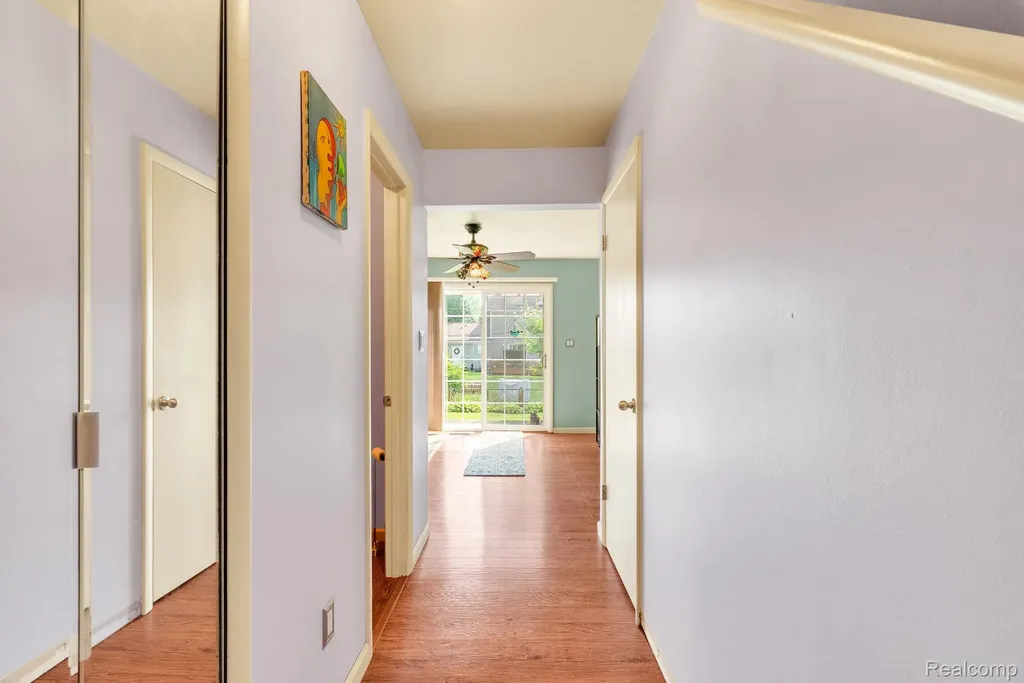 3852 Florman Waterford Charter Township MI 48329
