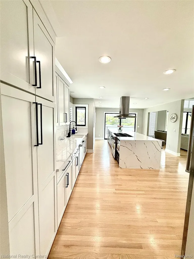 7050 Lake Shannon Court Tyrone Township MI 48430