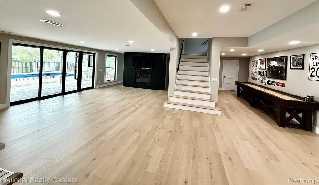 7050 Lake Shannon Court Tyrone Township MI 48430
