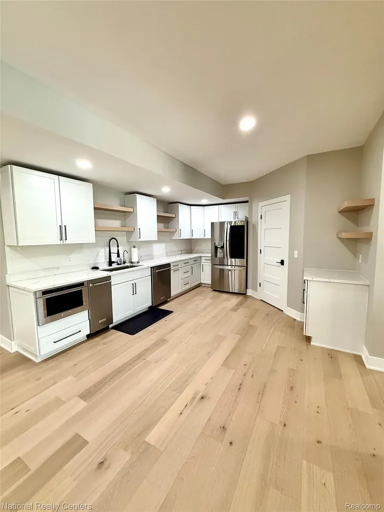 7050 Lake Shannon Court Tyrone Township MI 48430