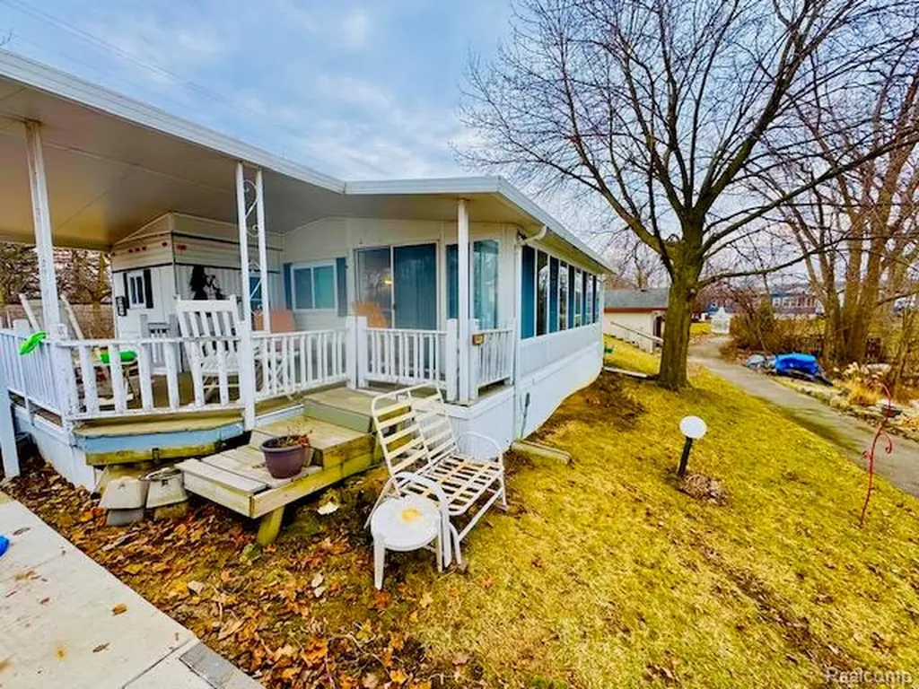 10001 E Goodall Road Vernon Township MI 48429