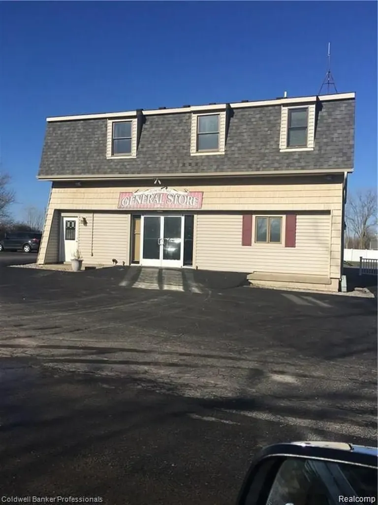 10001 E Goodall Road Durand City MI 48429